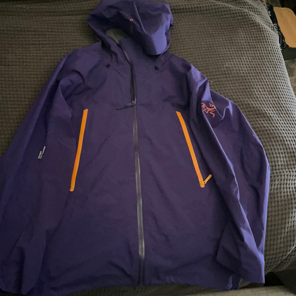 Arc’teryx rain jacket